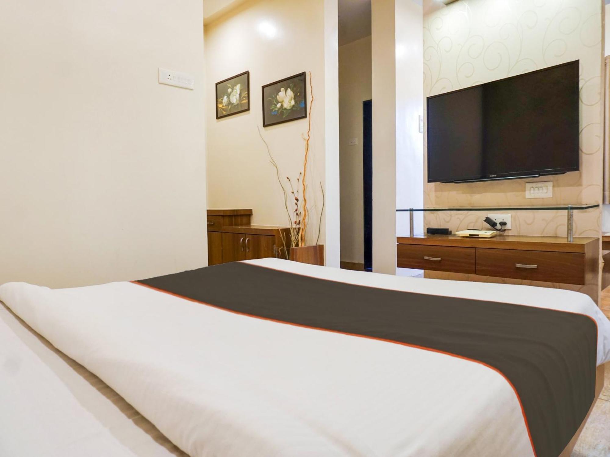 Collection O Orchard Resort Pune Bagian luar foto